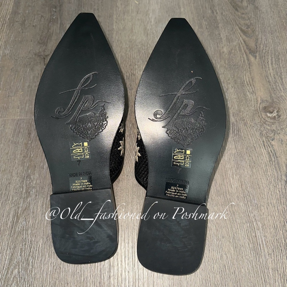 FREE PEOPLE Becky Daisy Mules - Picture 12 of 13
